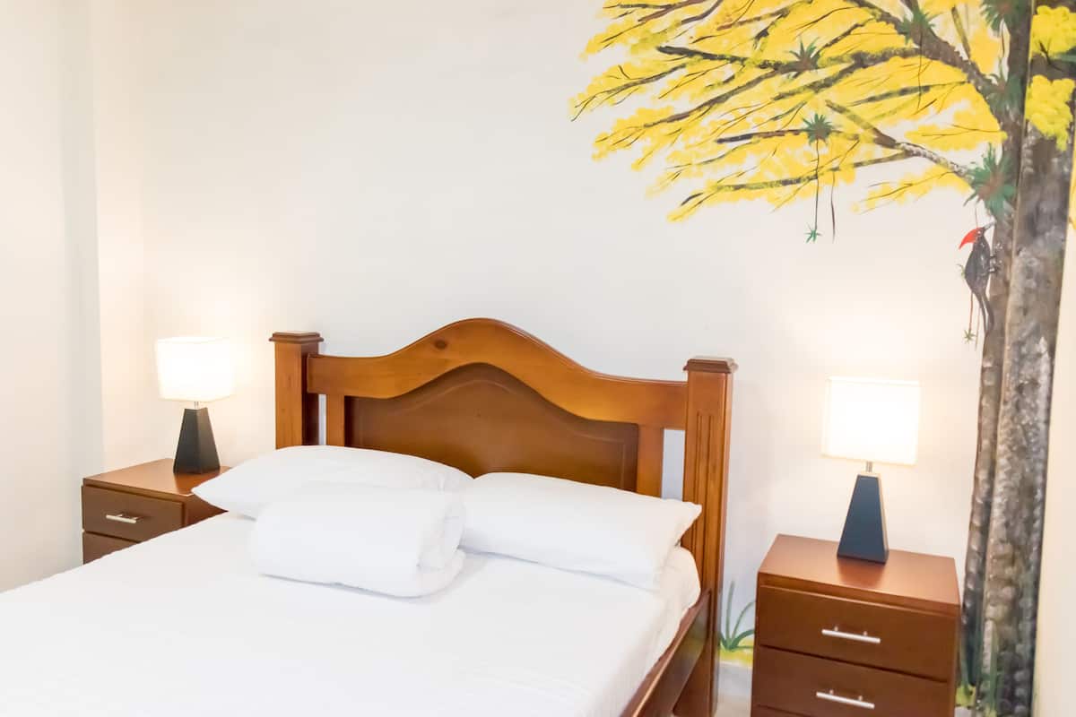 Economy Room