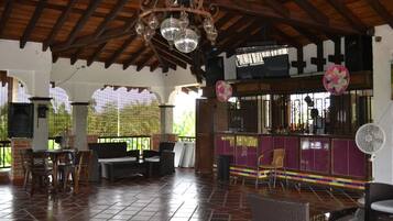 Breakfast, lunch, dinner served; local cuisine