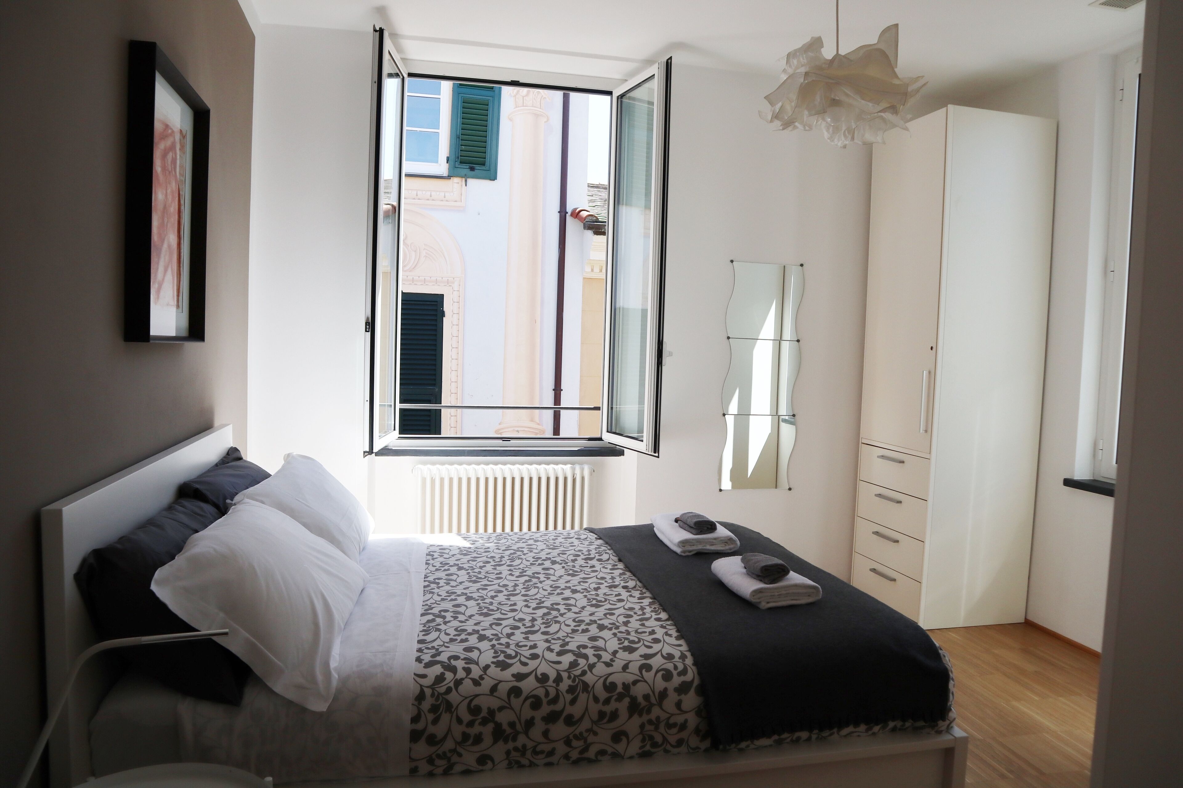 1 chambre, fer et planche à repasser, Wi-Fi, draps fournis