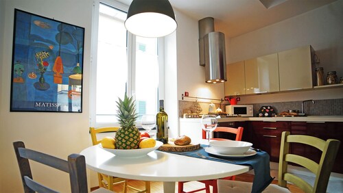 Leo's Atelier, on the roofs of Chiavari between Portofino and Cinque Terre