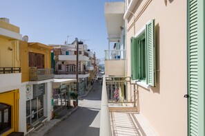 Exterior - Cozy & New Flat at the Heart of Paleochora (Kantanos-Selino)