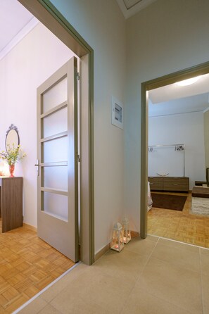 Deluxe House - Home with Courtyard in Heart of Old Town (Chania)