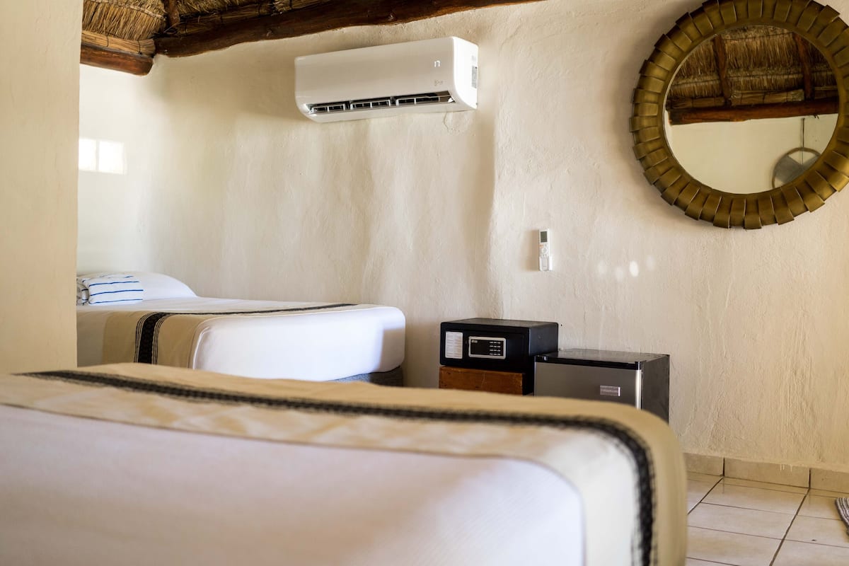 Standard Cabin, 2 Double Beds, Ocean View | 1 bedroom, in-room safe, free WiFi, bed sheets