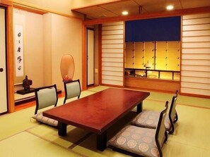 Dining - Hotel Nakamuraya (Shiojiri)