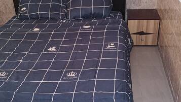 Comfort Apartment, 3 Bedrooms | Egyptian cotton sheets, premium bedding, individually furnished, desk