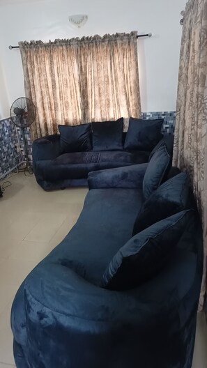 Comfort Apartment, 3 Bedrooms | Living area | TV - Brauseng Delight Apartment (Lagos)