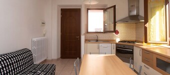 N032 - Numana, new three-room apartment with terrace on the left