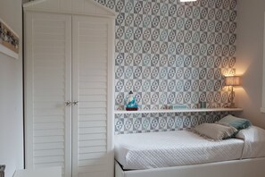 5 Schlafzimmer, Bügeleisen/Bügelbrett, WLAN, Bettwäsche