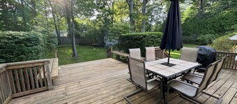 Southold, NY- Heart of North Fork Wine Country and Minutes From The Beach