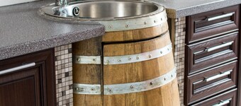 The Artist's Corner  was designed to provide you a warm relaxing place