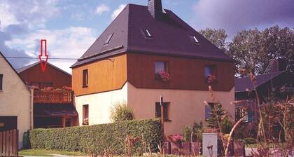 "Small but nice" apartment with balcony room - near Waldbühne for 2 - 4 people