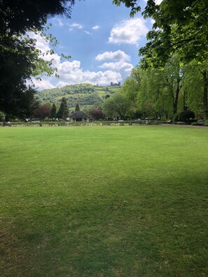 Golf - Beautiful cottage in the heart of Matlock          (Matlock)