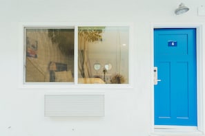 Exterior - The Belmont Shore Inn (Long Beach)
