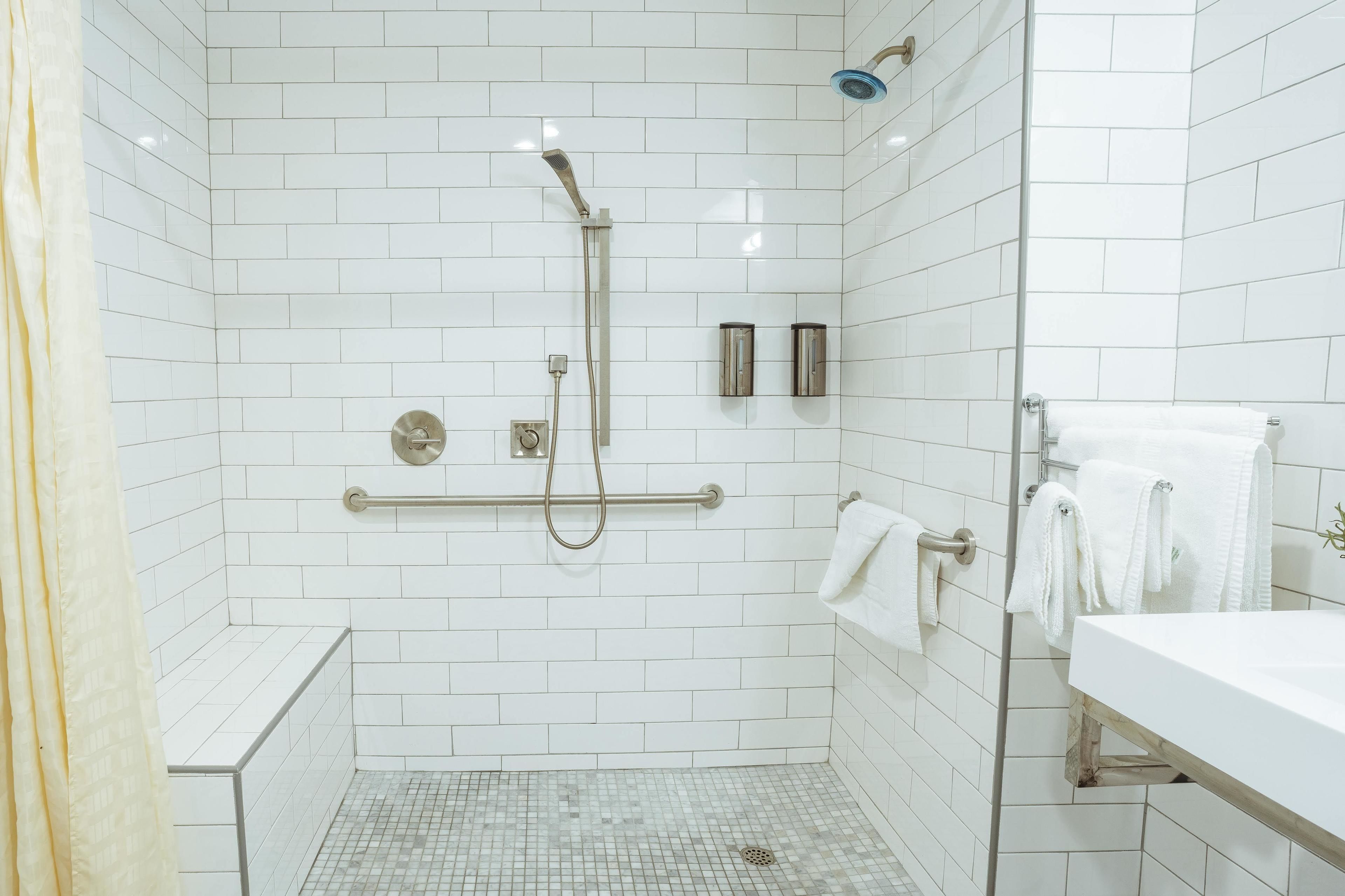 Dusj på badet