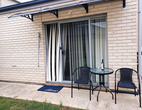 Gateway to Adelaide, Gawler, Barossa & Clare Valley wine regions