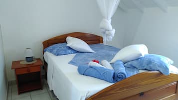 1 chambre, fer et planche à repasser, Wi-Fi, draps fournis