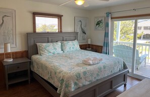 4 bedrooms, iron/ironing board, free WiFi, bed sheets - SEMIOCEANFRONT OCEAN VWS! Pool, Hot Tub, fenced yard for dogs! (Corolla)