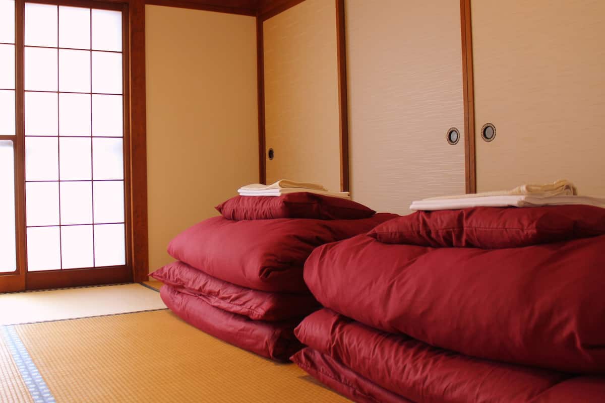 Japanese Style Room, Shared Bathroom | Free WiFi