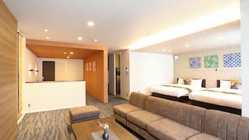 Superior Room (301) | Living area | Flat-screen TV