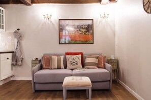 TV, DVD player, offices - Le Merlot du Marais - Pompidou (Paris)