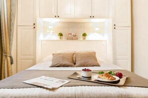 1 bedroom, iron/ironing board, WiFi, bed sheets - Le Jardin Du Marais - Beaubourg (Paris)