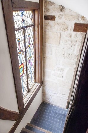 Interior - Voyage En Isle (Paris)