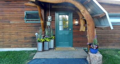 Gallatin River Cabin between Bozeman and Big Sky.