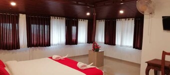 Linten Holiday Resort, Property set in 4.7km from MUNNAR Town 2