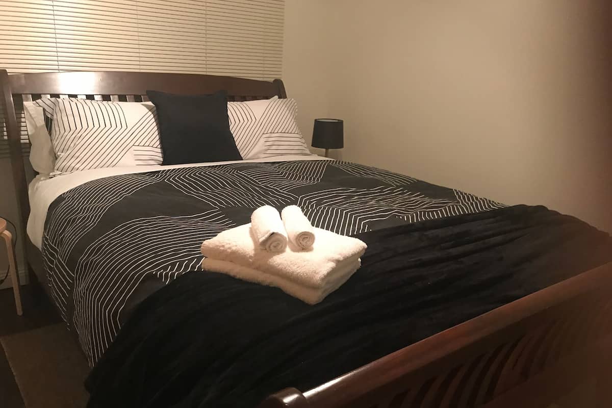 Departamento tradicional | Espacio para trabajar con laptop y wifi gratis 