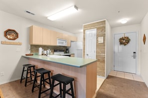 Condo, 2 Bedrooms | Private kitchen - Clearwater - 2 Br Condo (Branson)