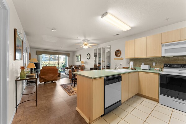 Condo, 2 chambres | Intérieur