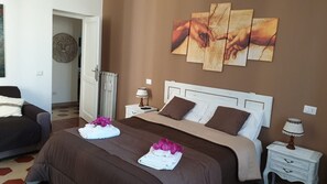 2 Schlafzimmer, Bügeleisen/Bügelbrett, Reisekinderbett, kostenloses WLAN