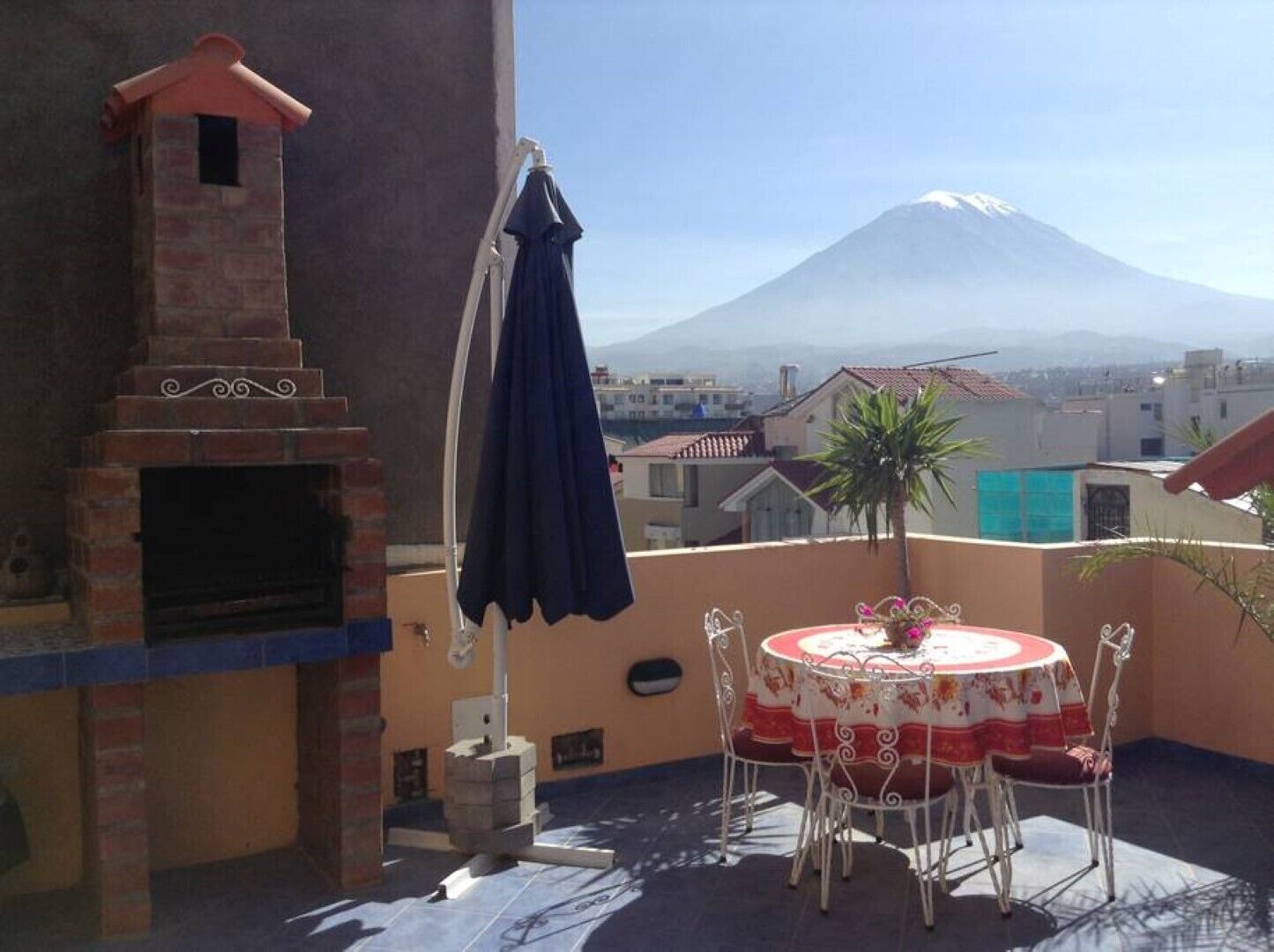 屋外ダイニングエリア