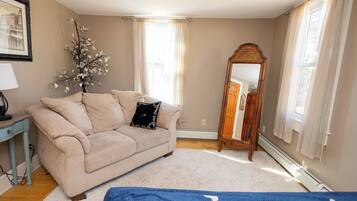 2 chambres, lit parapluie, Wi-Fi, draps fournis