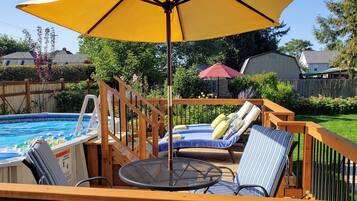 Bain à remous extérieur