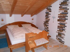 2 bedrooms, in-room safe, iron/ironing board, WiFi - Nice holiday home "Aunt Emma" in Regen, Bavarian Forest, pets welcome (Kattersdorf)