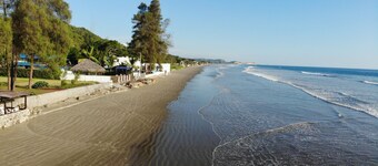 Pio Pio's house - El Gallinero