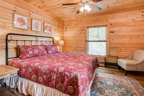 4 habitaciones, tabla de planchar con plancha y cuna de viaje 