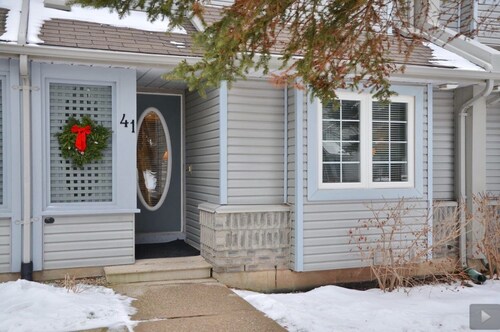 Blu Escapes - Blue Mountain<br>STA Licence #PRSTAL20180001145