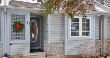 Blu Escapes - Blue Mountain<br>STA Licence #PRSTAL20180001145