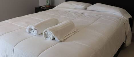 1 室のベッドルーム、WiFi (無料)、ベッドシーツ