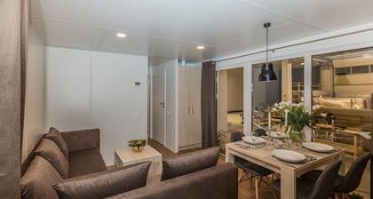 Casa móvil de lujo en el lago Murnersee con olla caliente