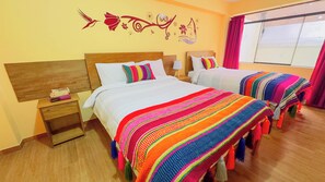 Doble Twin (Cama Matrimonial + 1 cama) | Iron/ironing board, free WiFi, bed sheets - Andean Atoq Hostel (Cusco)