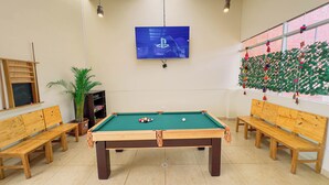 Living area - Andean Atoq Hostel (Cusco)