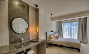 3 camere, accesso a Internet, lenzuola