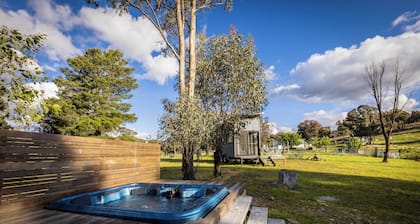 Sithuri Tiny House by Tiny Away