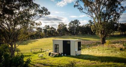 Sithuri Tiny House by Tiny Away