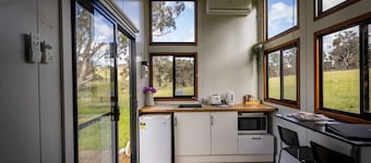 Sithuri Tiny House - A Windeyer Outback Experience