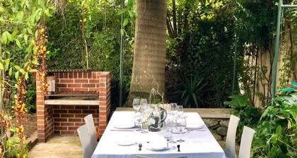 APARTAMENTO DE DOS DORMITORIOS CON TODAS SUS COMODIDADES MUY BIEN UBICADO