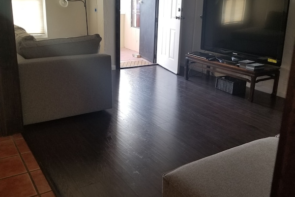 Fernseher, Videospiele, DVD-Player